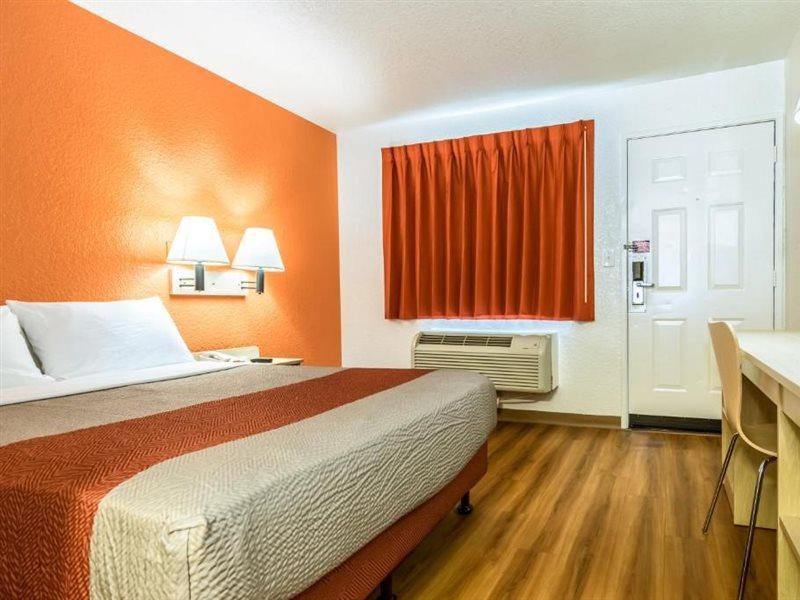 Motel 6-Anaheim, Ca - Fullerton East Esterno foto