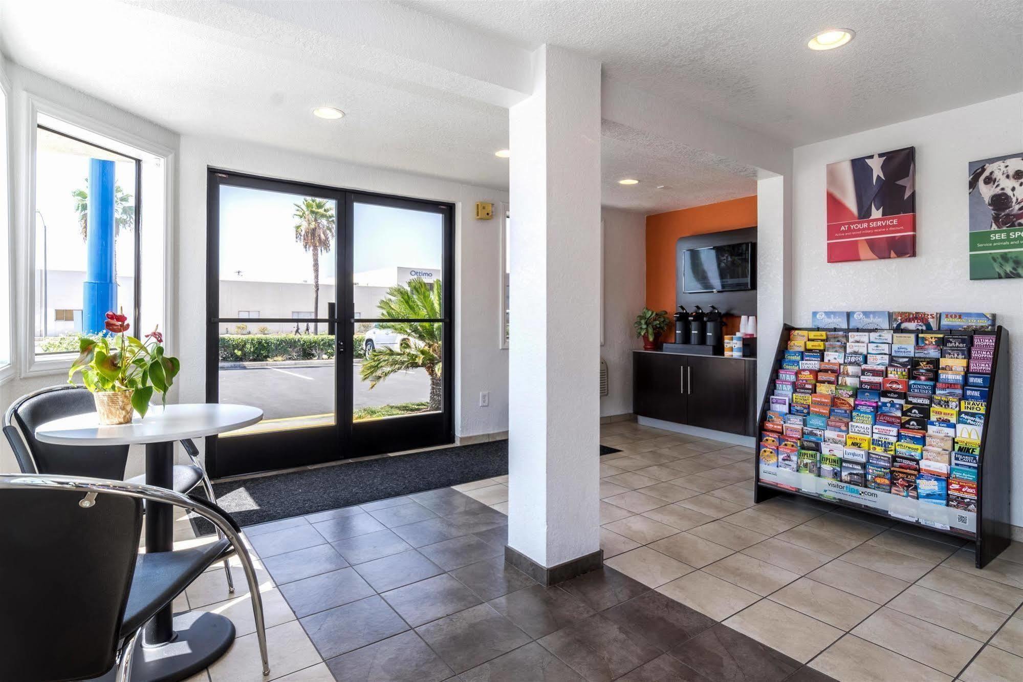 Motel 6-Anaheim, Ca - Fullerton East Esterno foto
