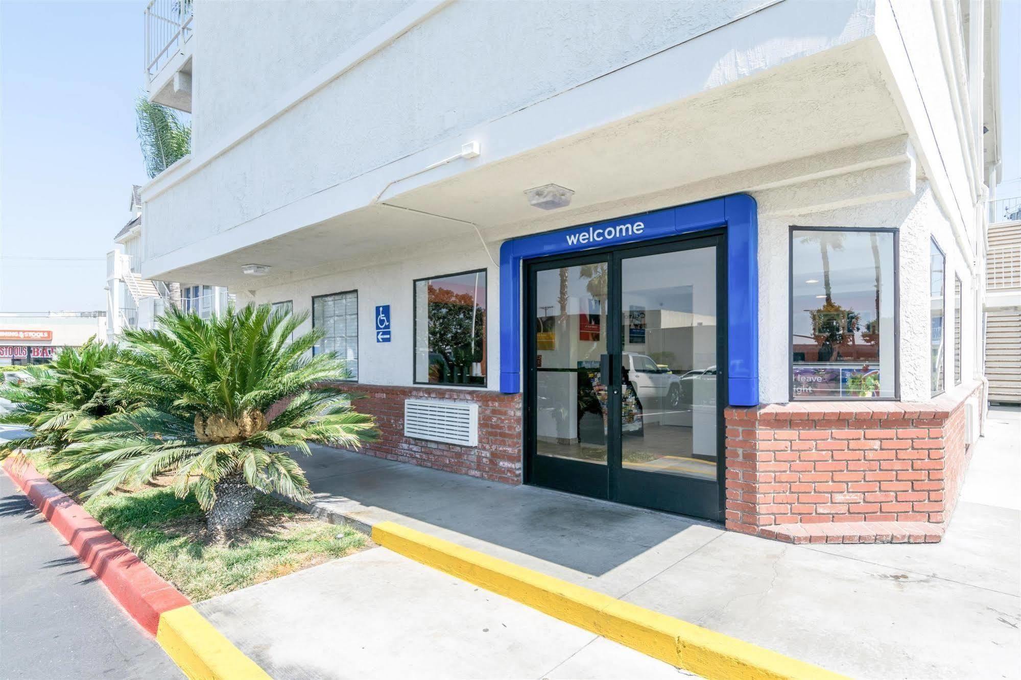 Motel 6-Anaheim, Ca - Fullerton East Esterno foto