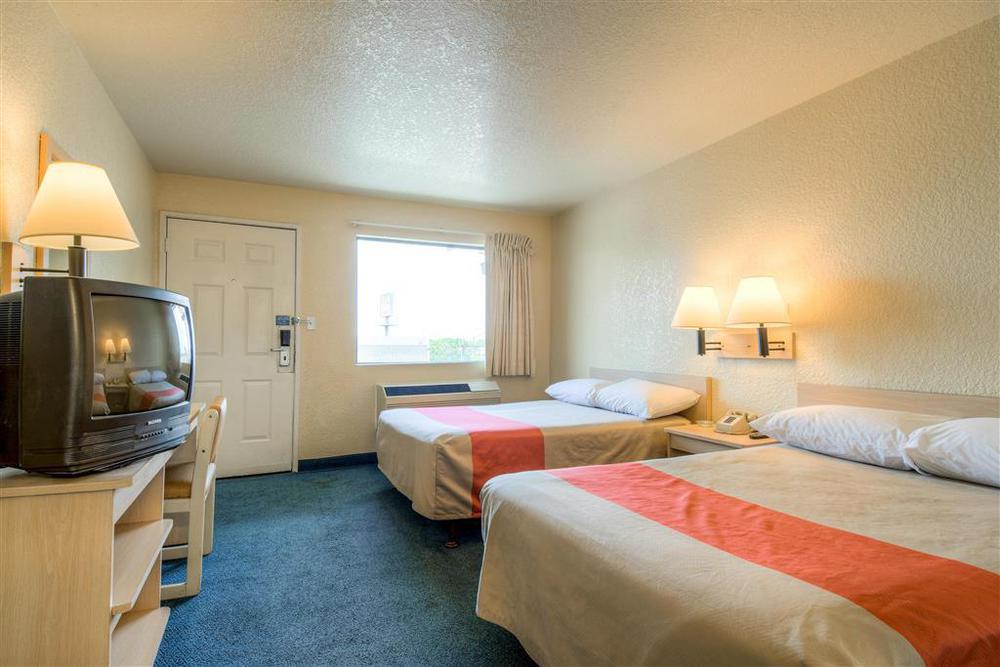 Motel 6-Anaheim, Ca - Fullerton East Camera foto